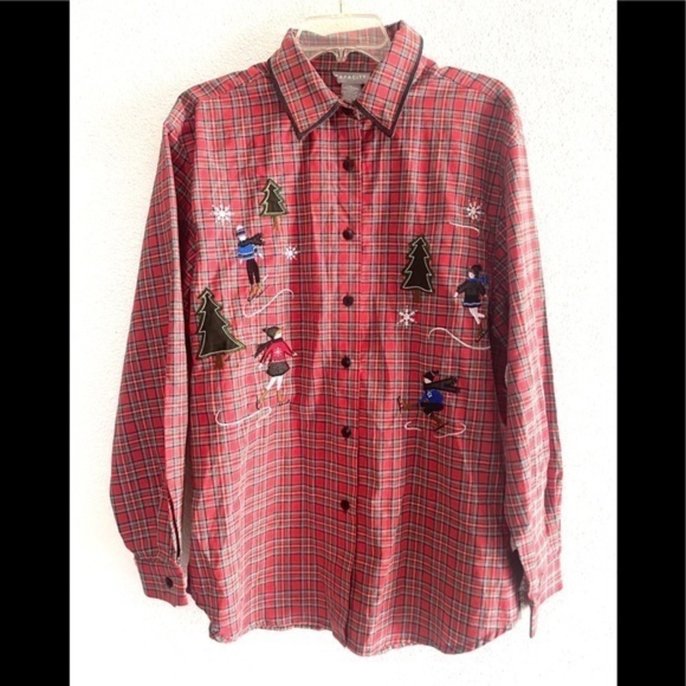 CAPACITY winter delight Christmas button up shirt